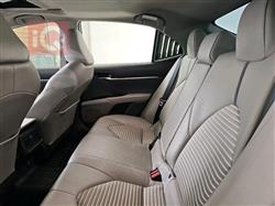 تۆیۆتا کامری